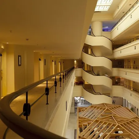 Queen's Park Turkiz Hotel 5*
