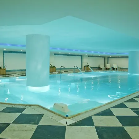 Hotel Queen's Park Turkiz